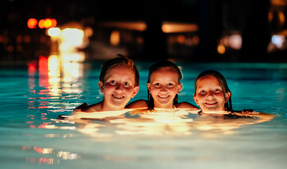 safety-tips-for-night-swimming-temecula-pool-builder-designer